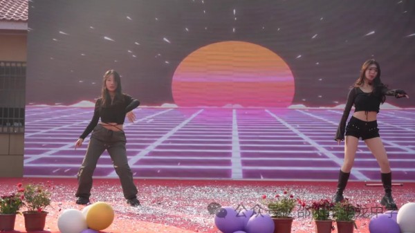 邵陽市華龍育英高級中學(xué)有限公司,邵陽中學(xué)教育,高中教育,師資雄厚,名優(yōu)教師